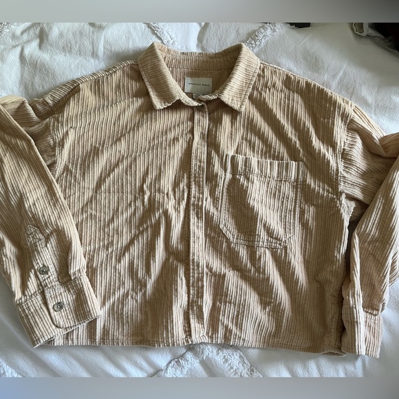 American Eagle Outfitters Tops - Crop corduroy button up